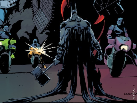 Send in the Mechs: Scott Snyder’s Absolute Robins Take Flight