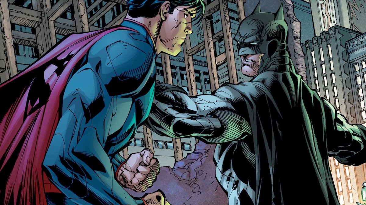 Batman: Hush - Batman vs. Superman, Super Scenes